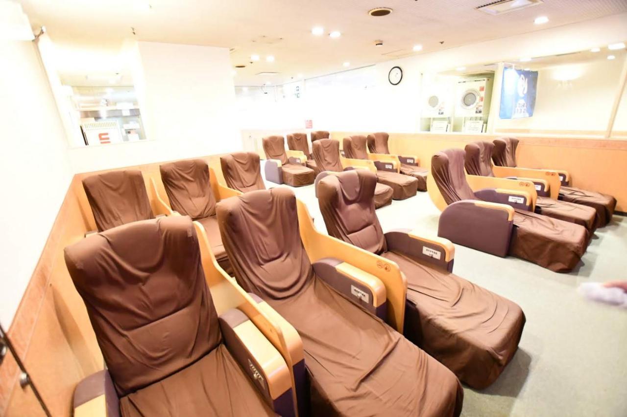 Capsule Hotel Asahi Plaza Shinsaibashi Osaka Exterior photo